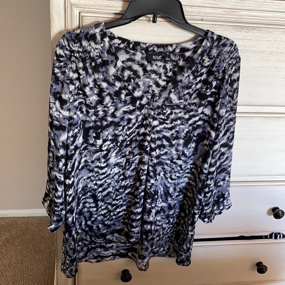 Long sleeved v neck